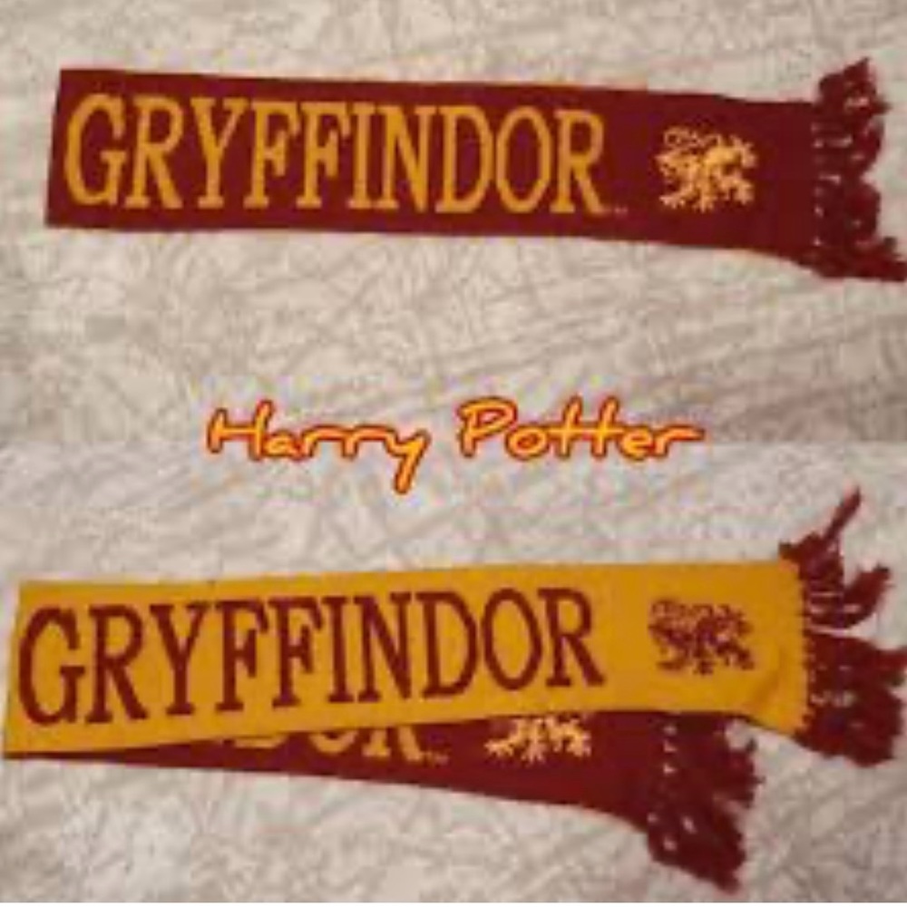 NWOT! Harry Potter GRYFFINDOR Scarf 64” LONG
